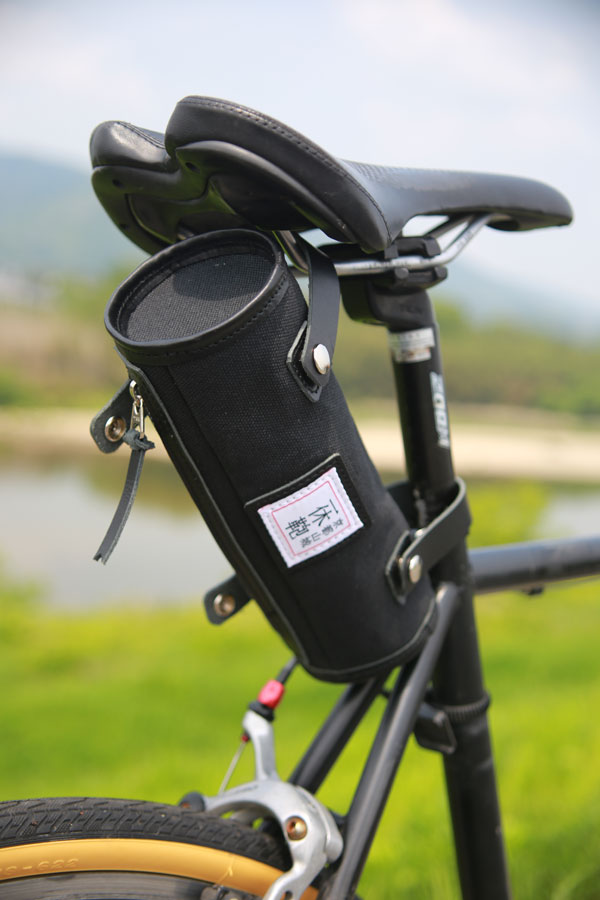 iPhone6 Plus �{�v�蒠�^���U�[�P�[�X